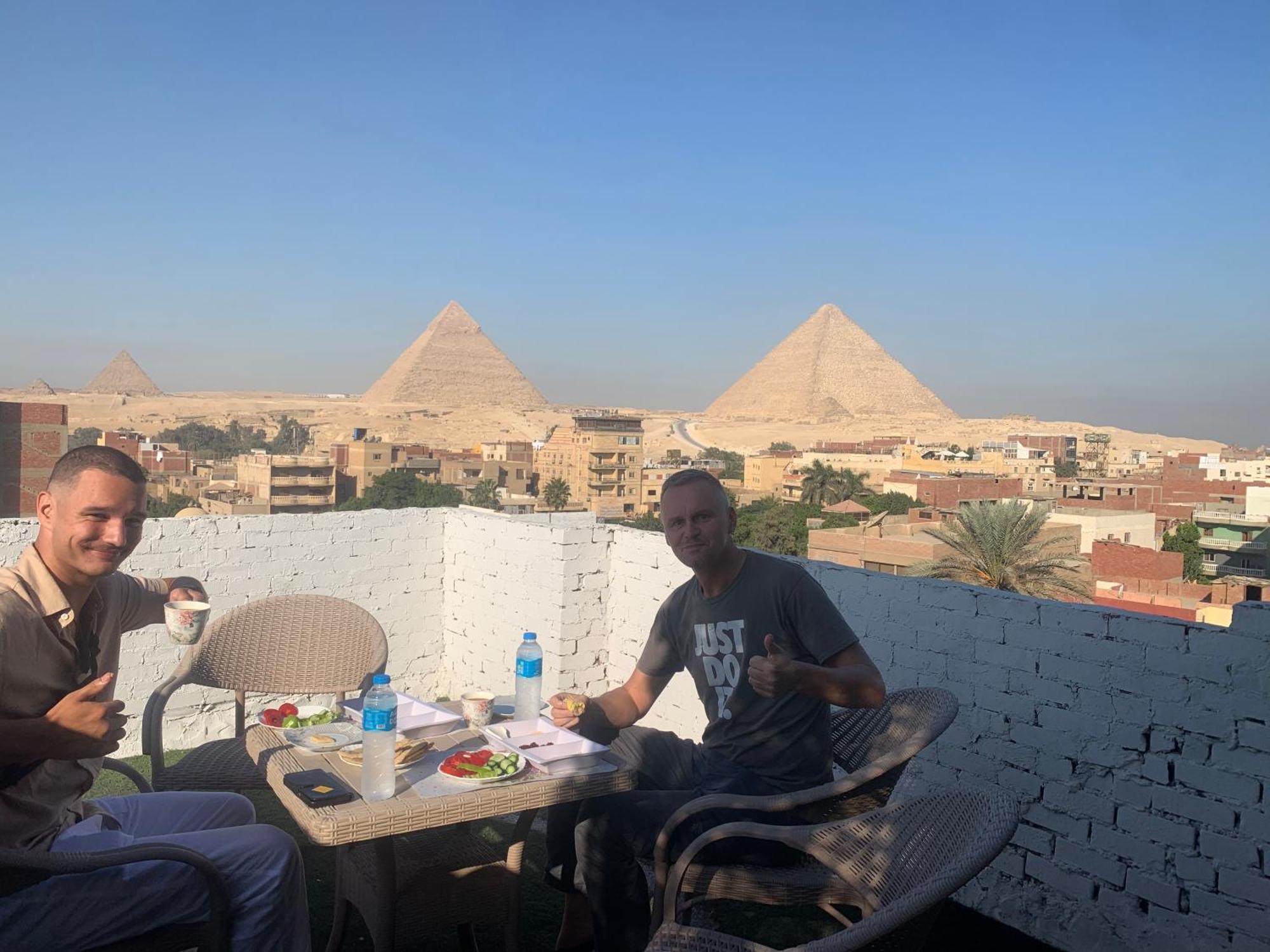 Апартаменты Loay Pyramids View Каир Экстерьер фото